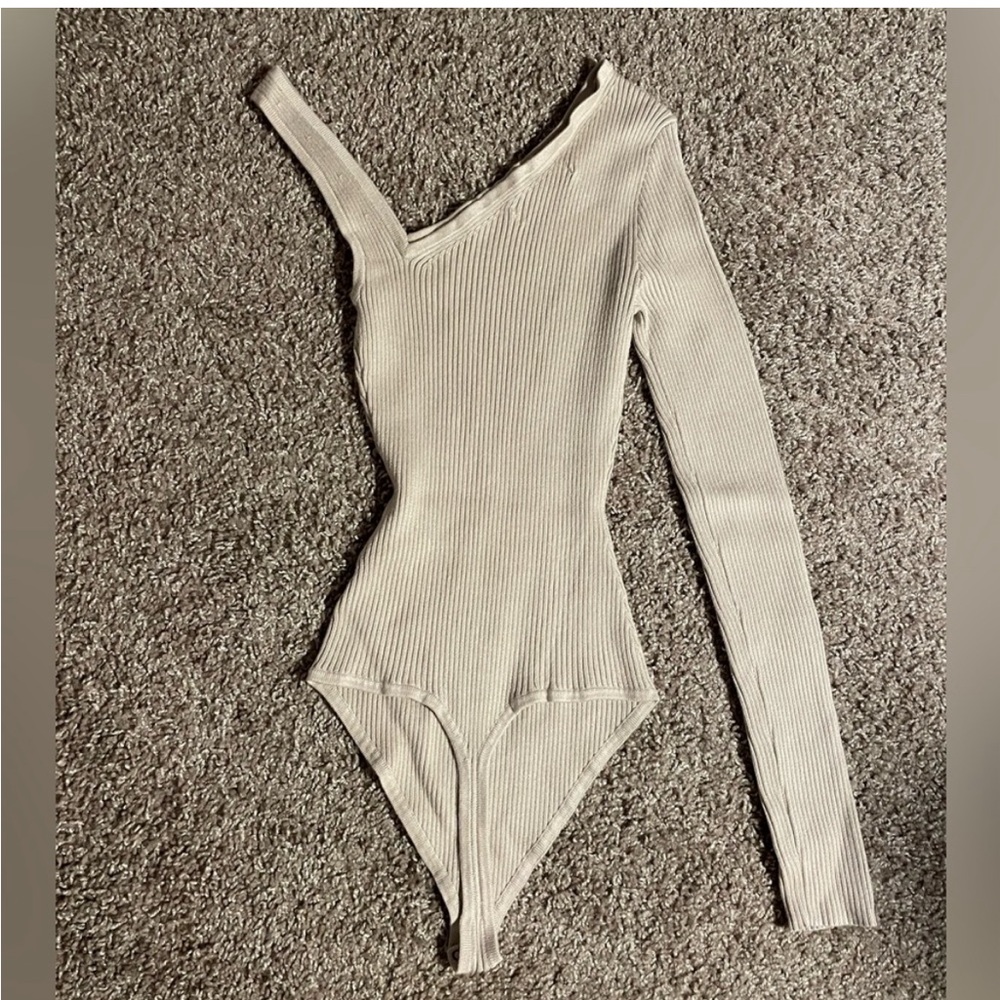 Abercrombie and Fitch Bodysuit